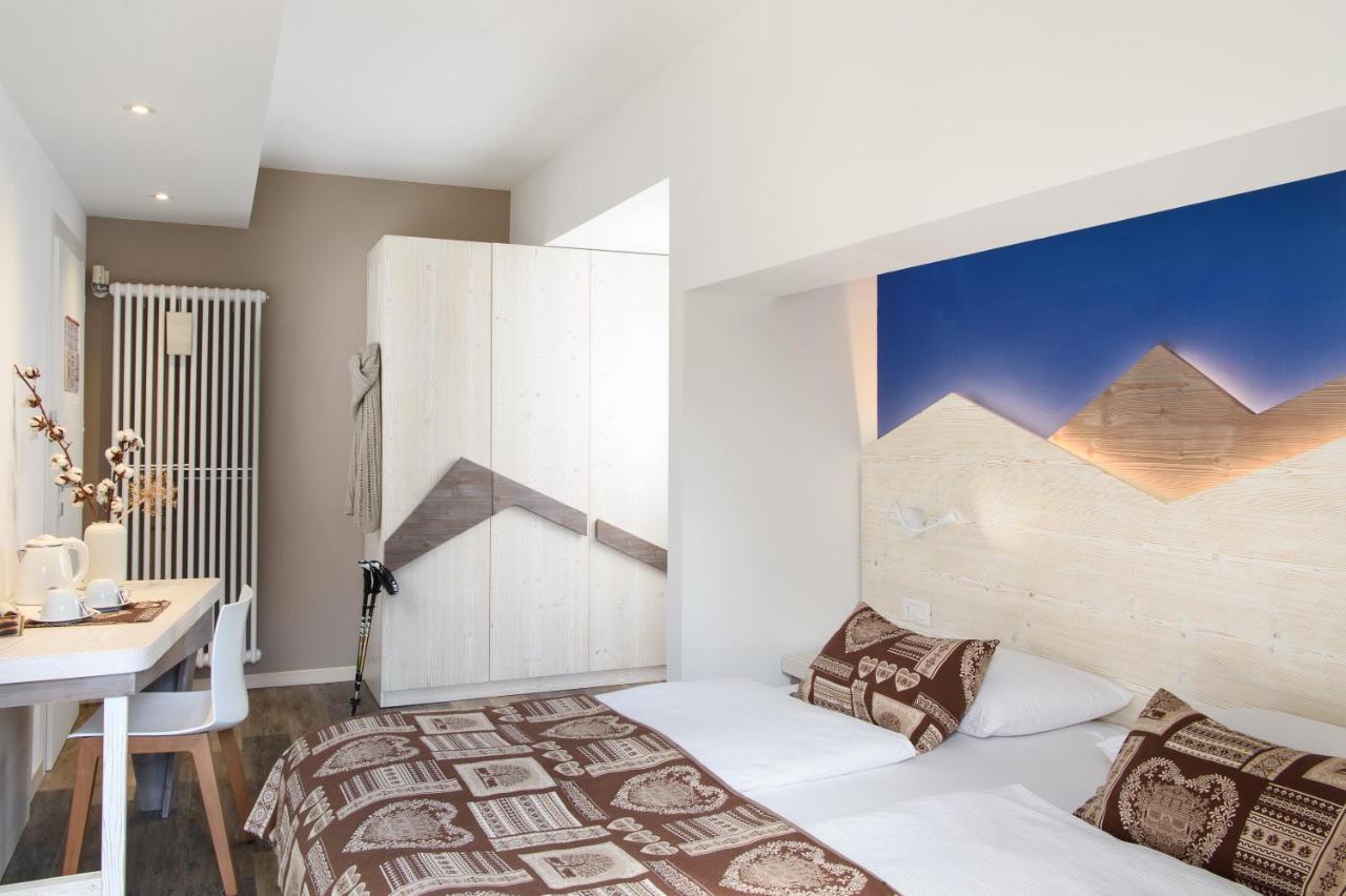Hotel Garni Roberta Malga Ciapela Luaran gambar