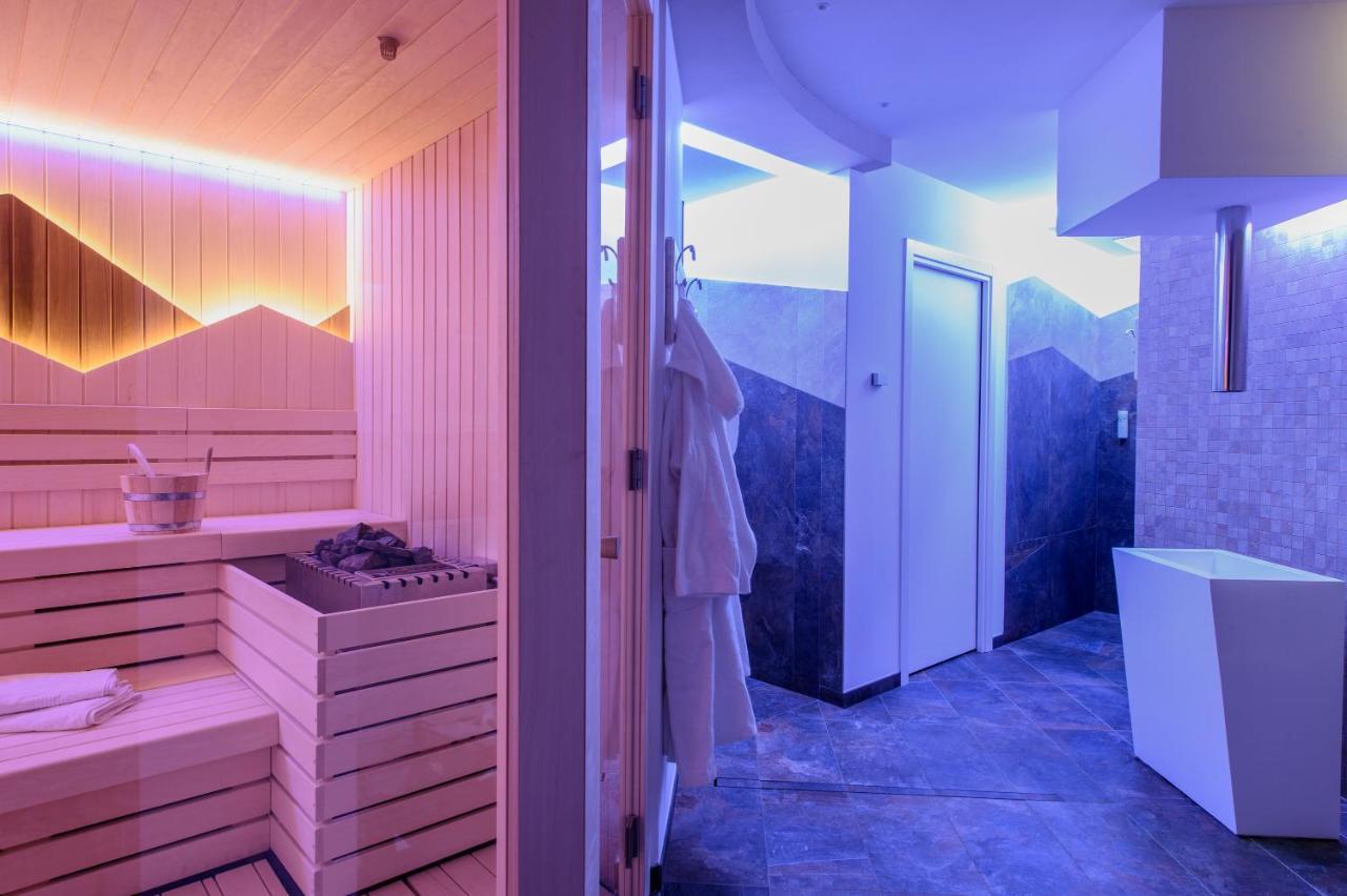 Hotel Garni Roberta Malga Ciapela Luaran gambar